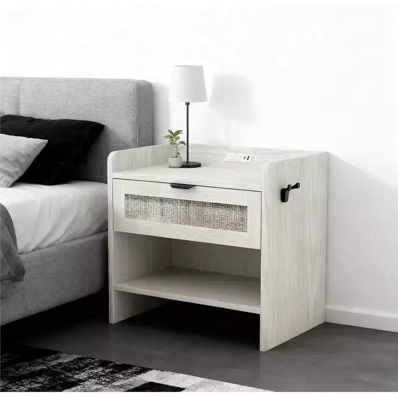 Rattan Nightstand with Charging Station, Boho Bedside Table with Type-C USB and Power Outlets for Bedroom and Living Room